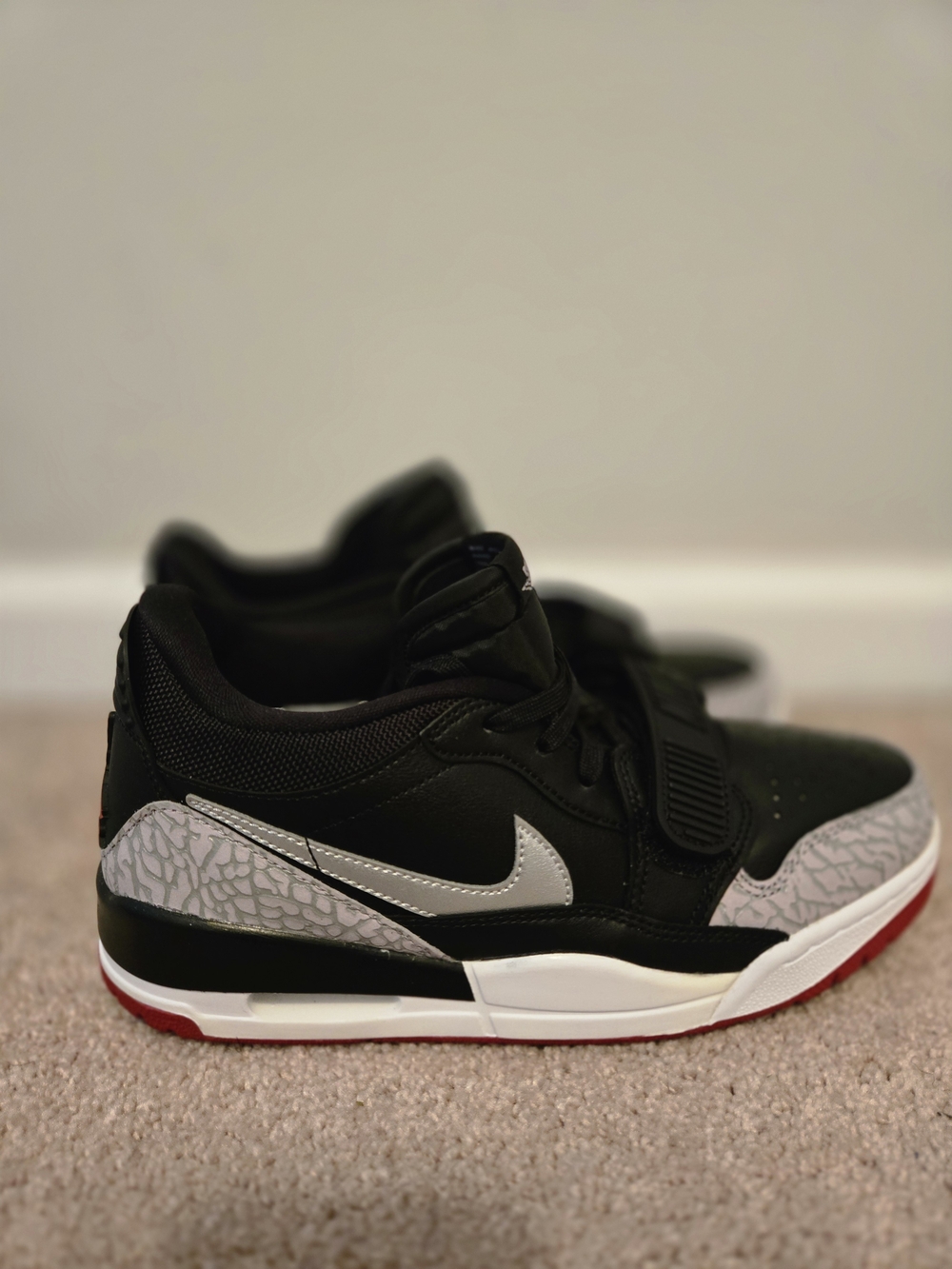 Women's Air Jordan Legacy 312, Size 9